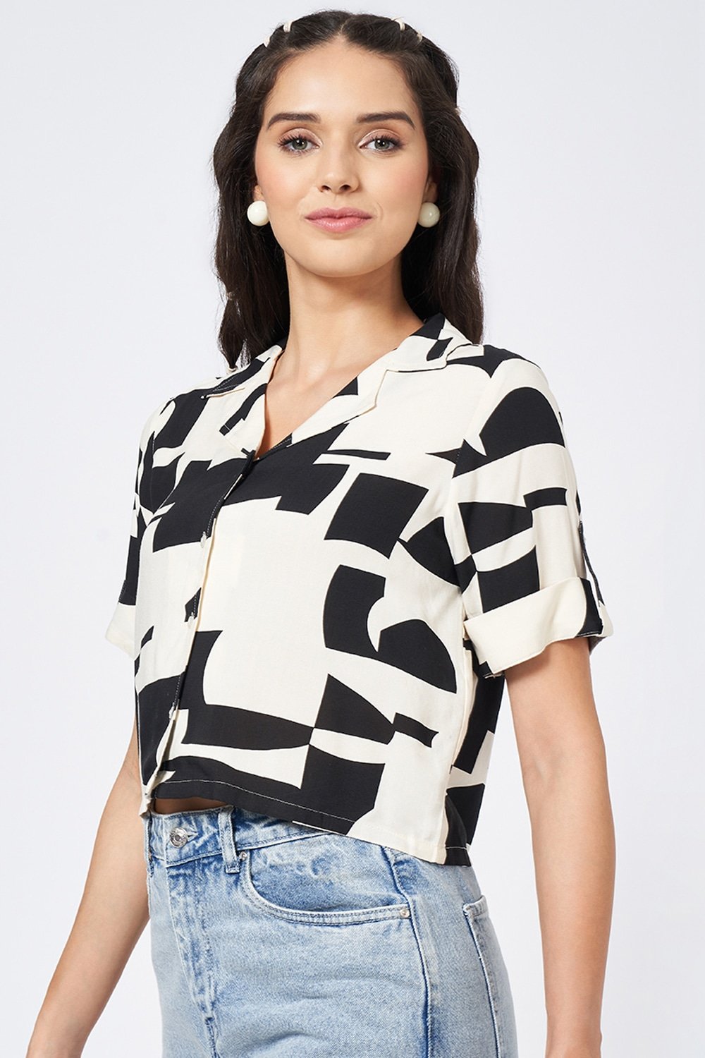 People Off White Printed Casual Half Sleeves Shirt Collar Women Boxy Shirt - Image 4