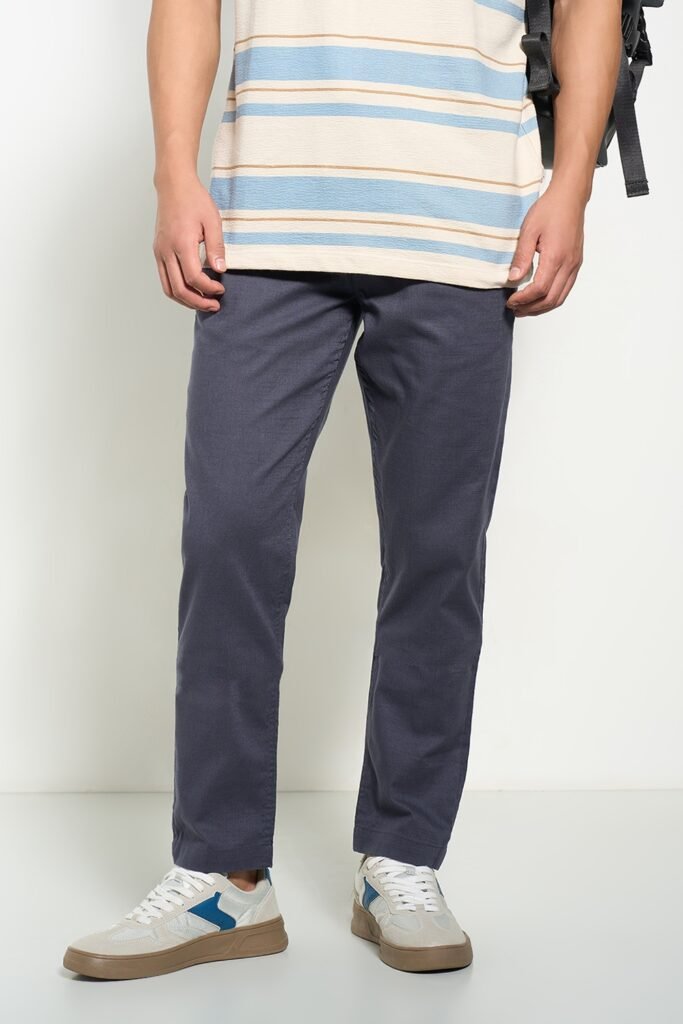 7 alt Charcoal Solid Full Length Casual Men Slim Fit Casual Trouser