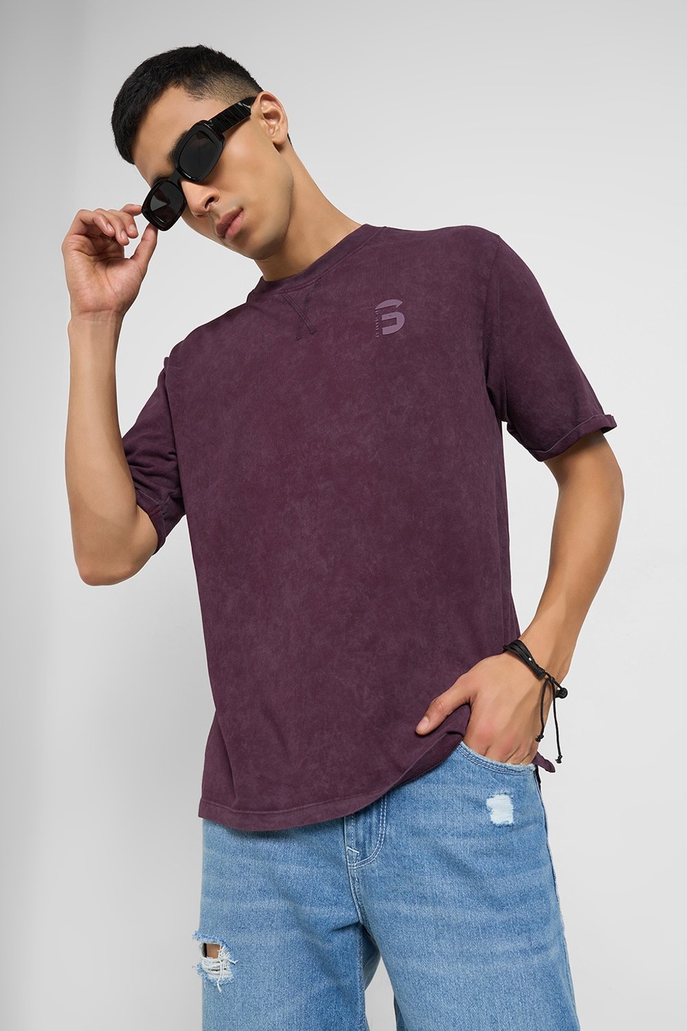 SF Jeans Wine Textured Casual Men Relaxed Fit T-Shirt