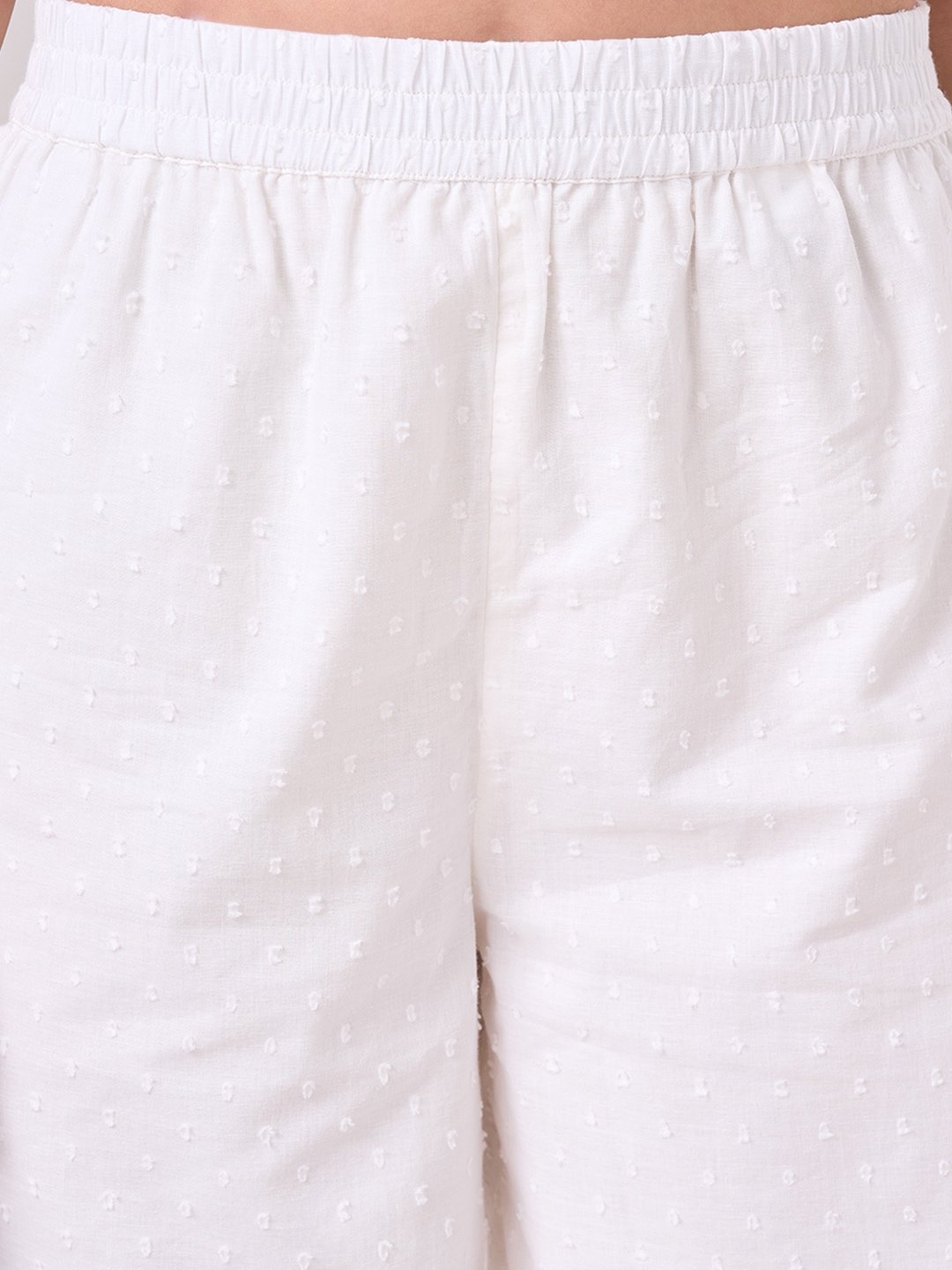 Akkriti Off White Embroidered Women Regular Fit Co-ord Set - Image 6